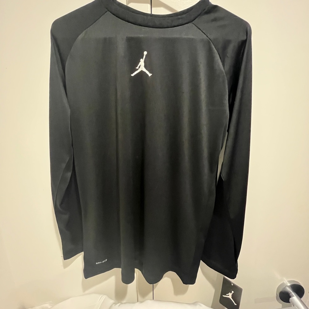 Big Boys Michael Jordon Long Sleeve Shirt Size Xl